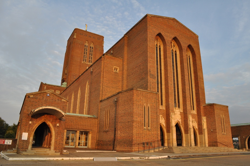 Guildford Cathedral by andycoleborn
