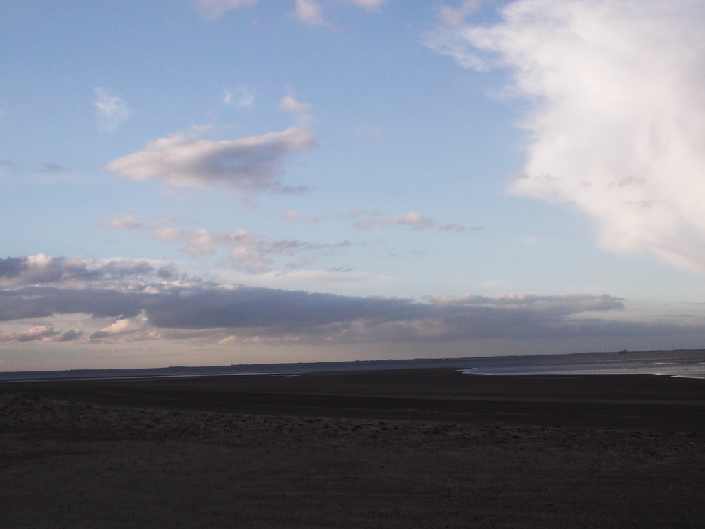 Another beach at dusk shot by plainjaneandnononsense