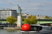 22nd Apr 2013 - The Red Ball is in Paris 