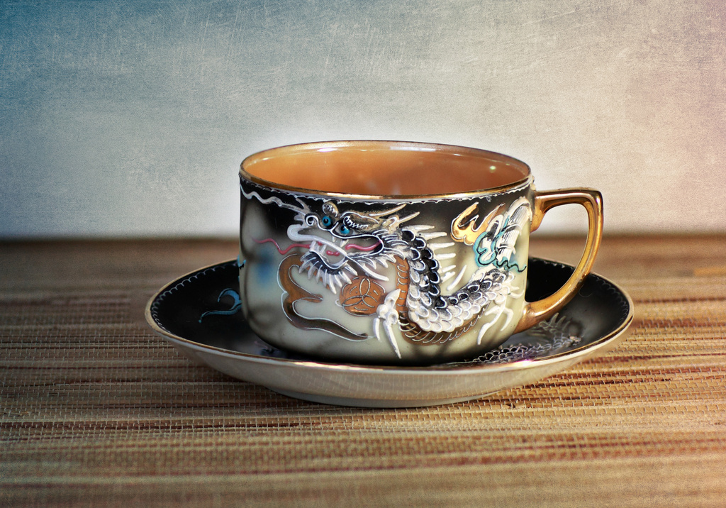 Dragon Tea Cup by gardencat