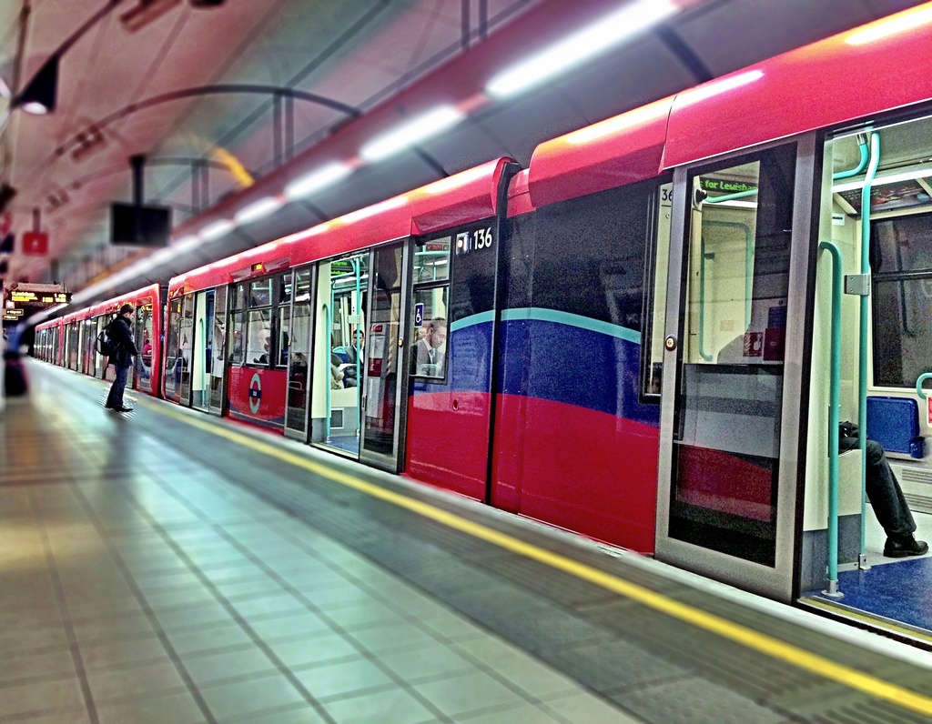 The DLR (Bank) by edpartridge