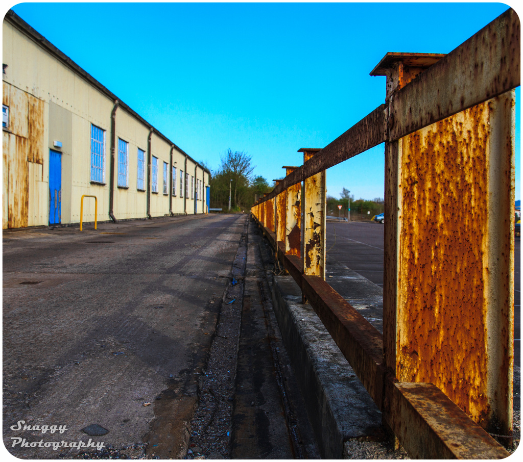 Day 122 - Rust'n'Lines by snaggy