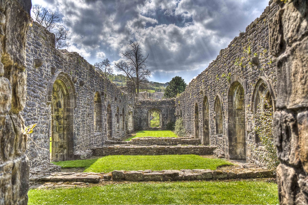 Whalley Abbey by gamelee