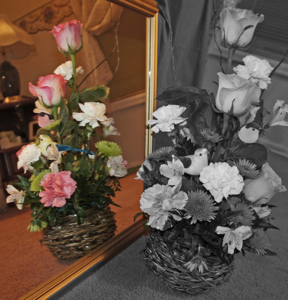 mirror imaged bouquet  by dmdfday