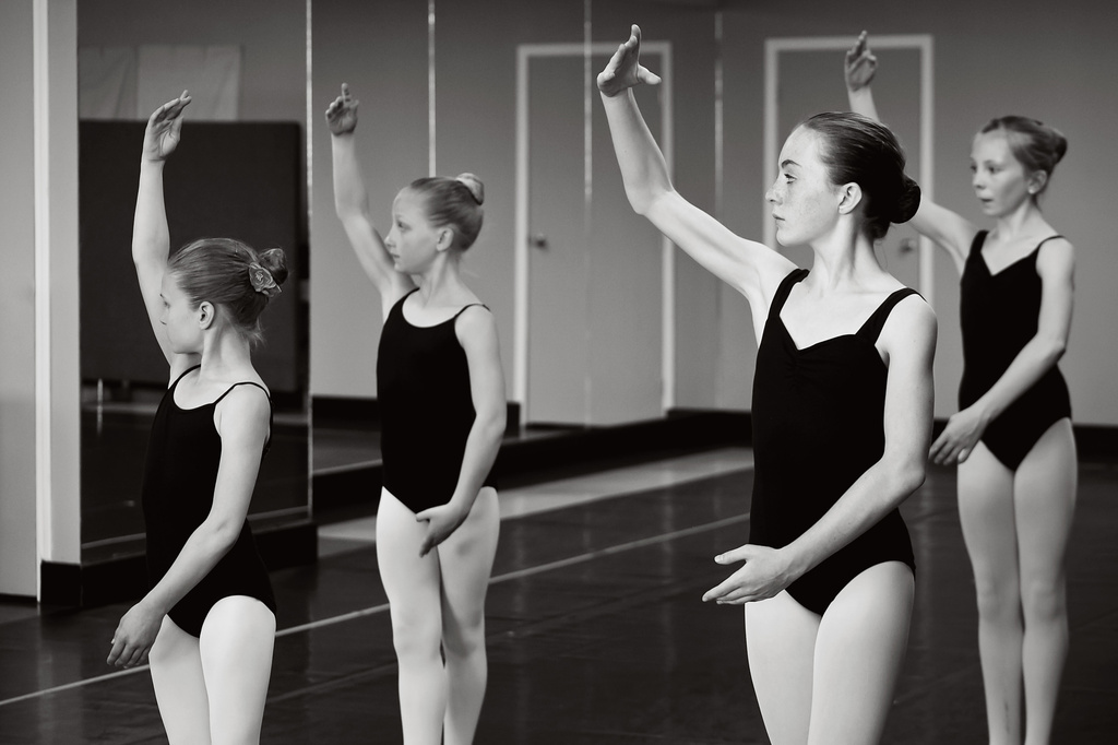 Wed afternoon ballet by kiwichick
