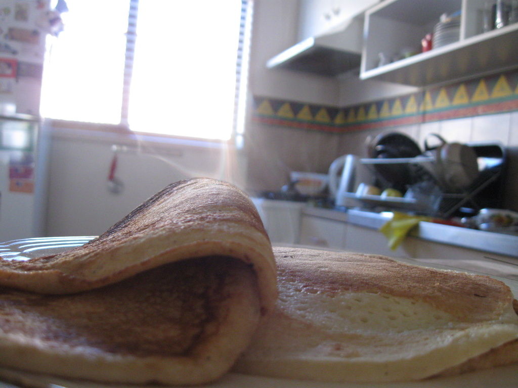 Mmmmmm.... pancakes! by mozette