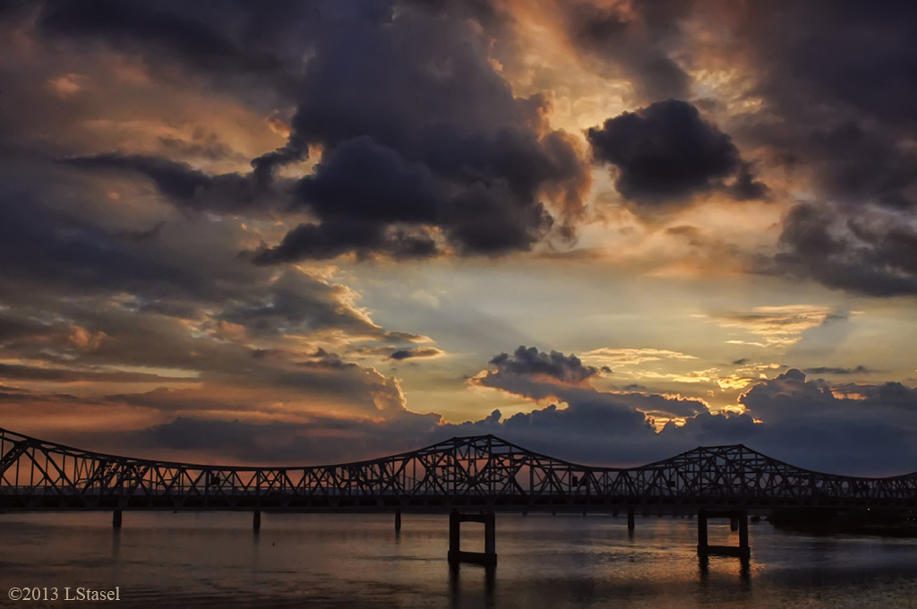 Sunset over the Ohio by lstasel