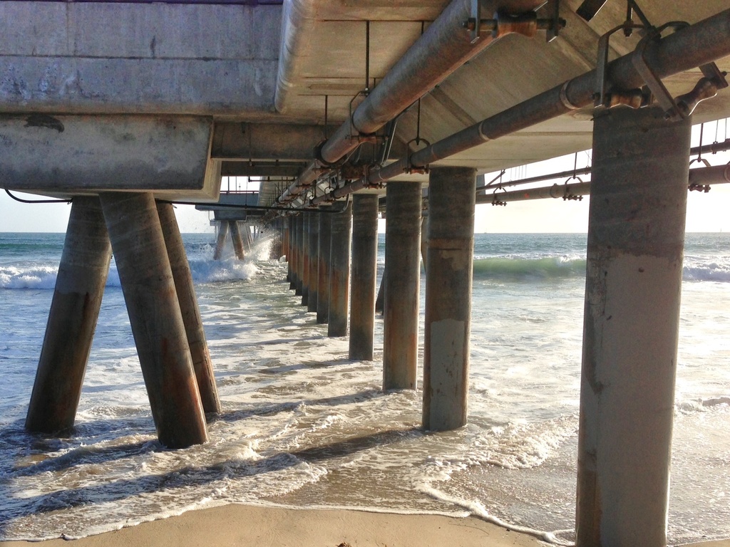 Under the Pier by peterdegraaff