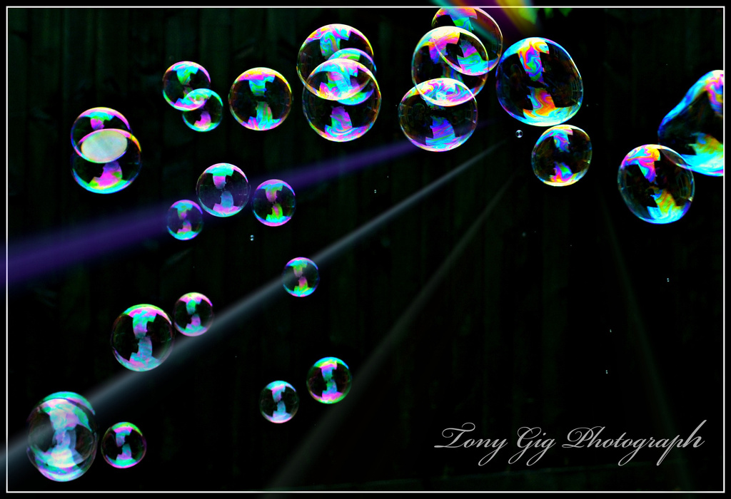 Bubbles by tonygig