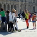 Group of tourists by parisouailleurs