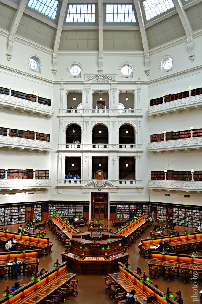State Library by teodw