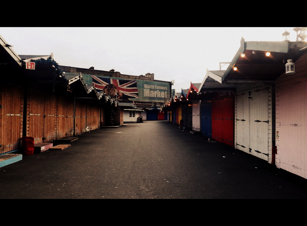 Empty Market by emma1231