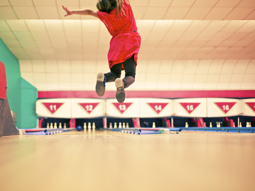 Bowl Jumping! by kwind