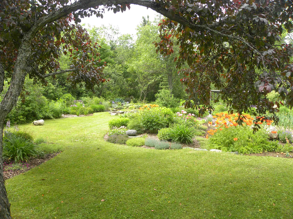 Fieldstone Gardens by sunnygreenwood