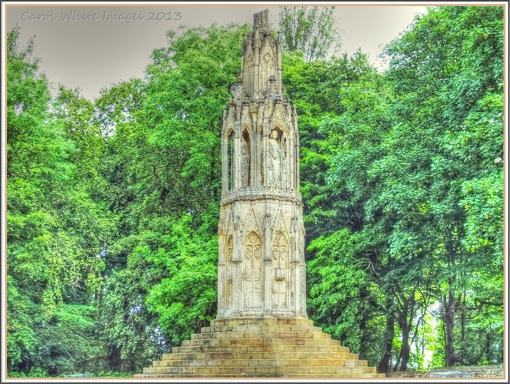 Queen Eleanor's Cross,Northampton by carolmw