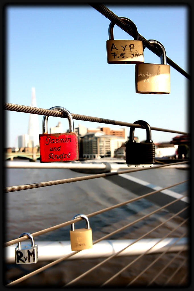 The Lock of Love... by streats