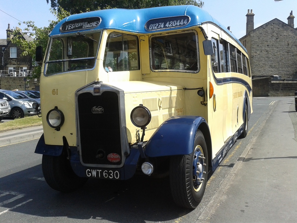 Vintage bus yesteryears coaches by denidouble