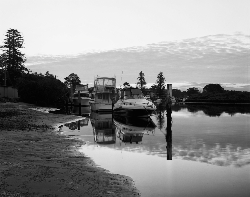 Low tide on back creek by peterdegraaff