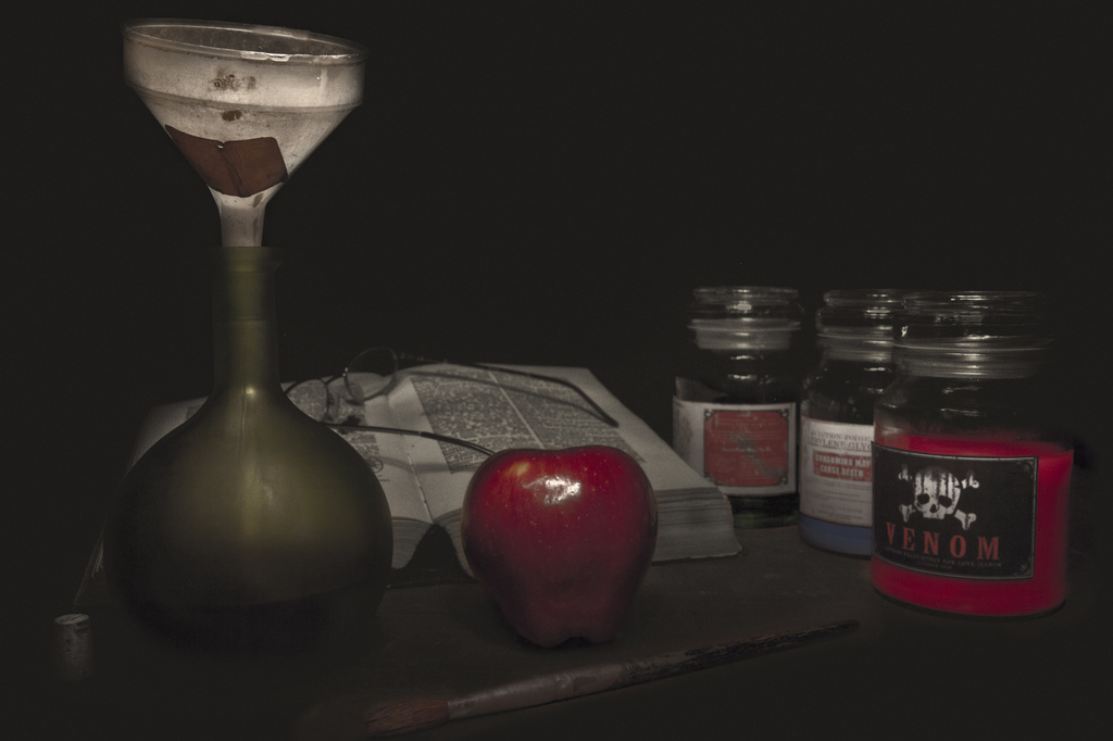 Apple Potion. by gamelee