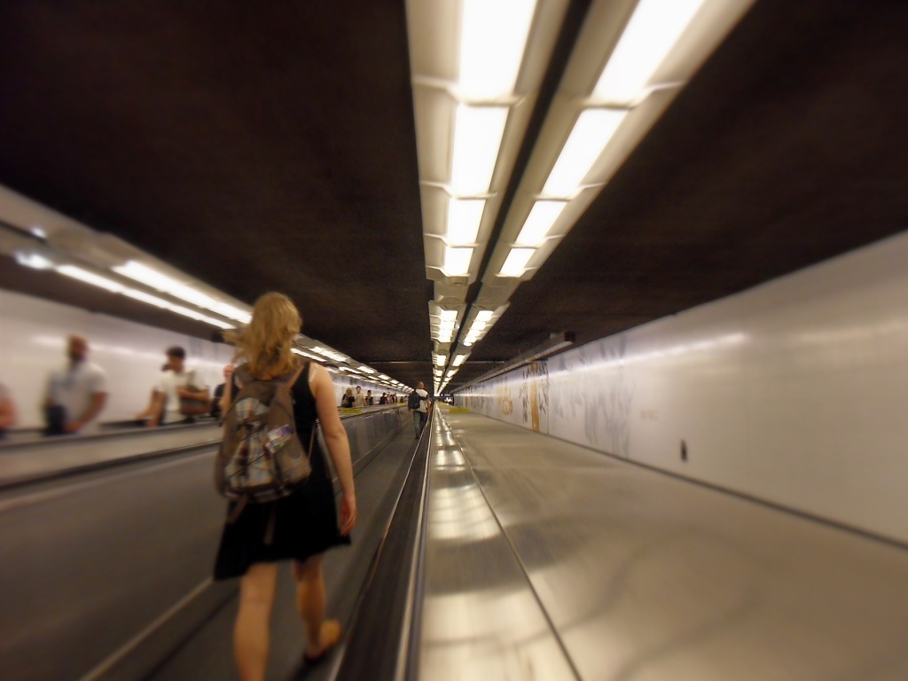 Tunnel by berend
