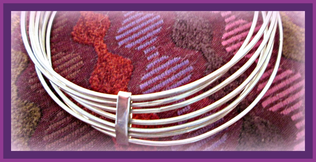 'silver ': une semaine  = 7 bangles, one for each day of the week  by quietpurplehaze