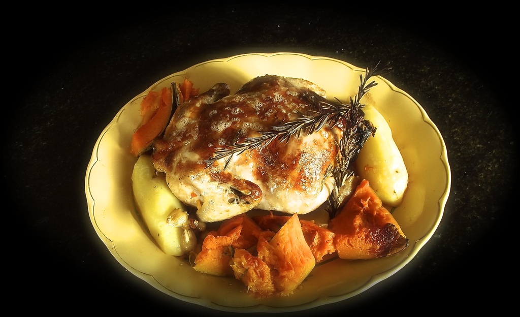 Roast Chicken by maggiemae