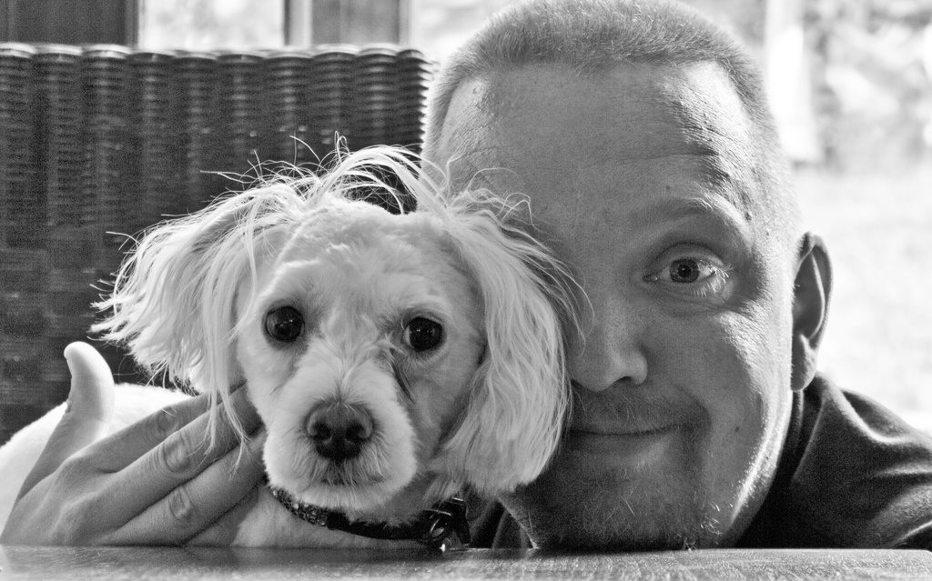 One slightly deranged looking man, and his daughter's worried dog ... by edpartridge