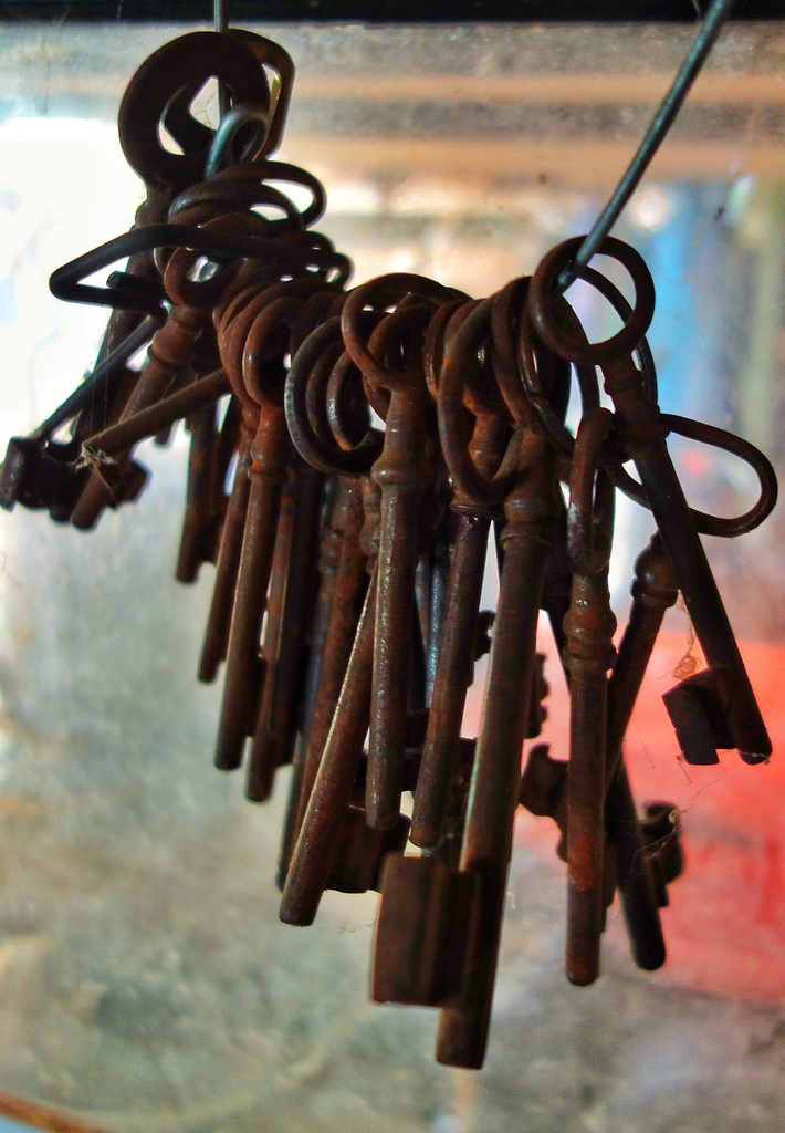 Old keys by cocobella