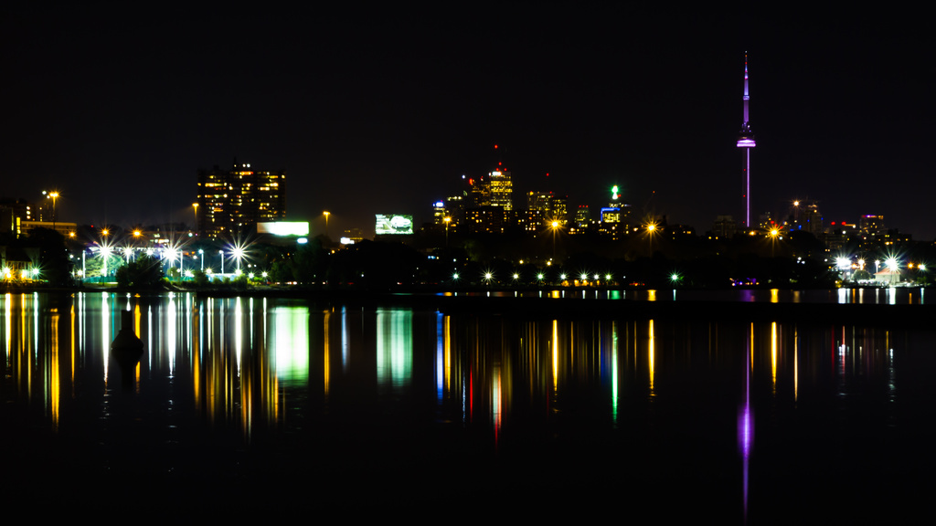 toronto at night by northy