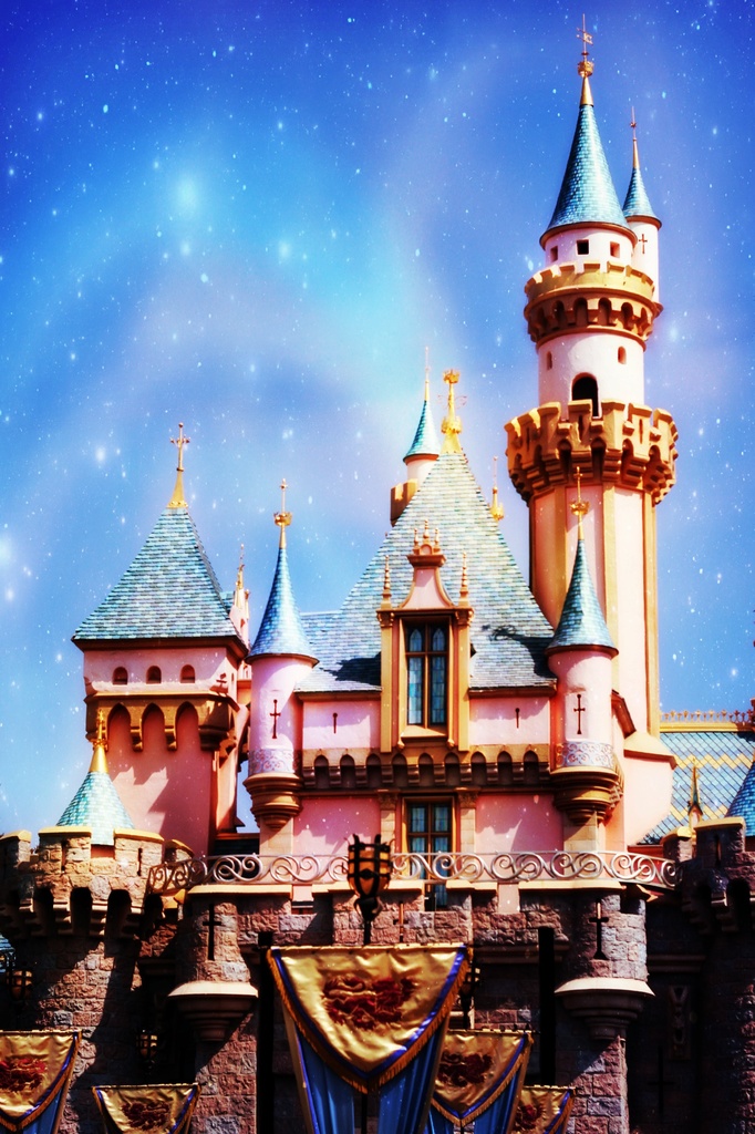 Sleeping Beauty's Castle by melinareyes