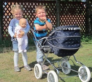 26th Aug 2013 - Whose new buggy is it??!!!