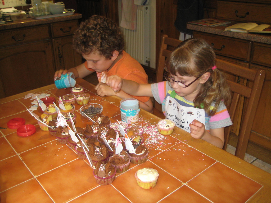 Charlotte and Joseph Decorating Cakes by susiemc