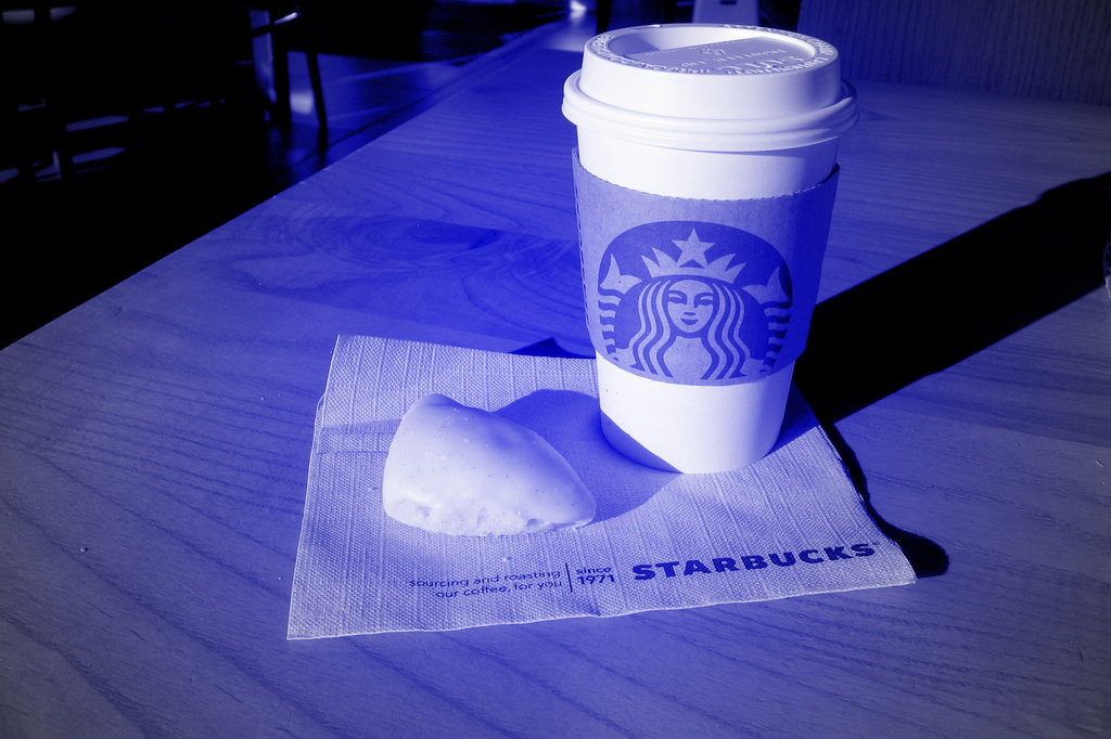 Starbuck Blue by linnypinny