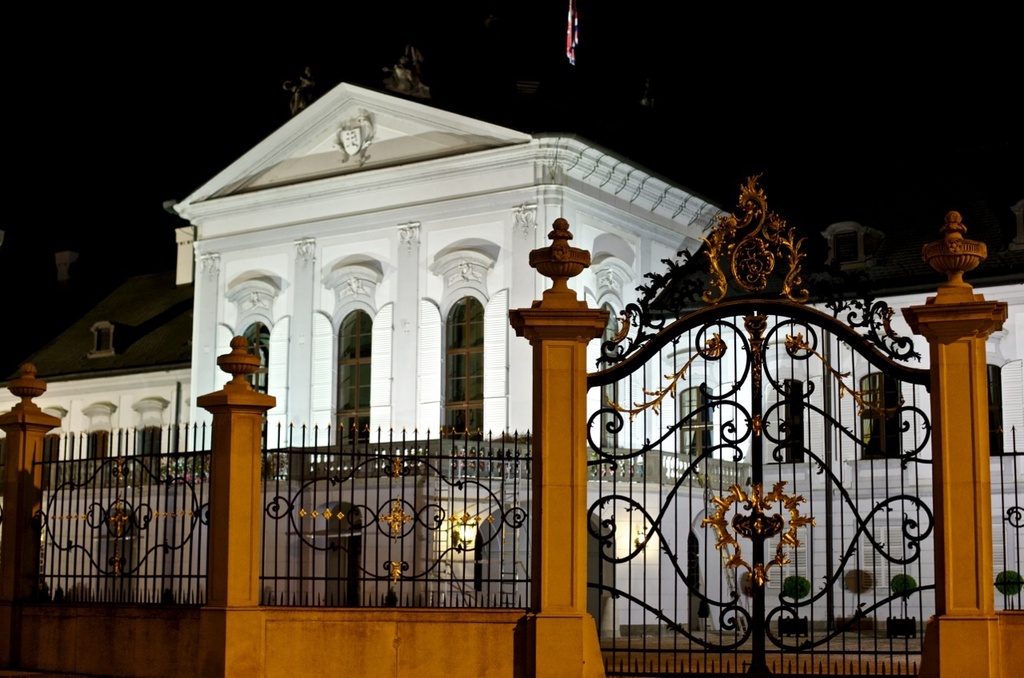 Bratislava Presidential Palace at Midnight (almost) by jyokota