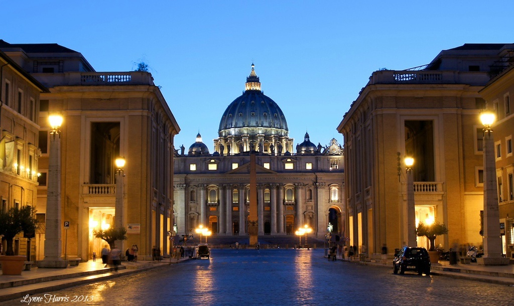 St Peter's Basilica by lynne5477