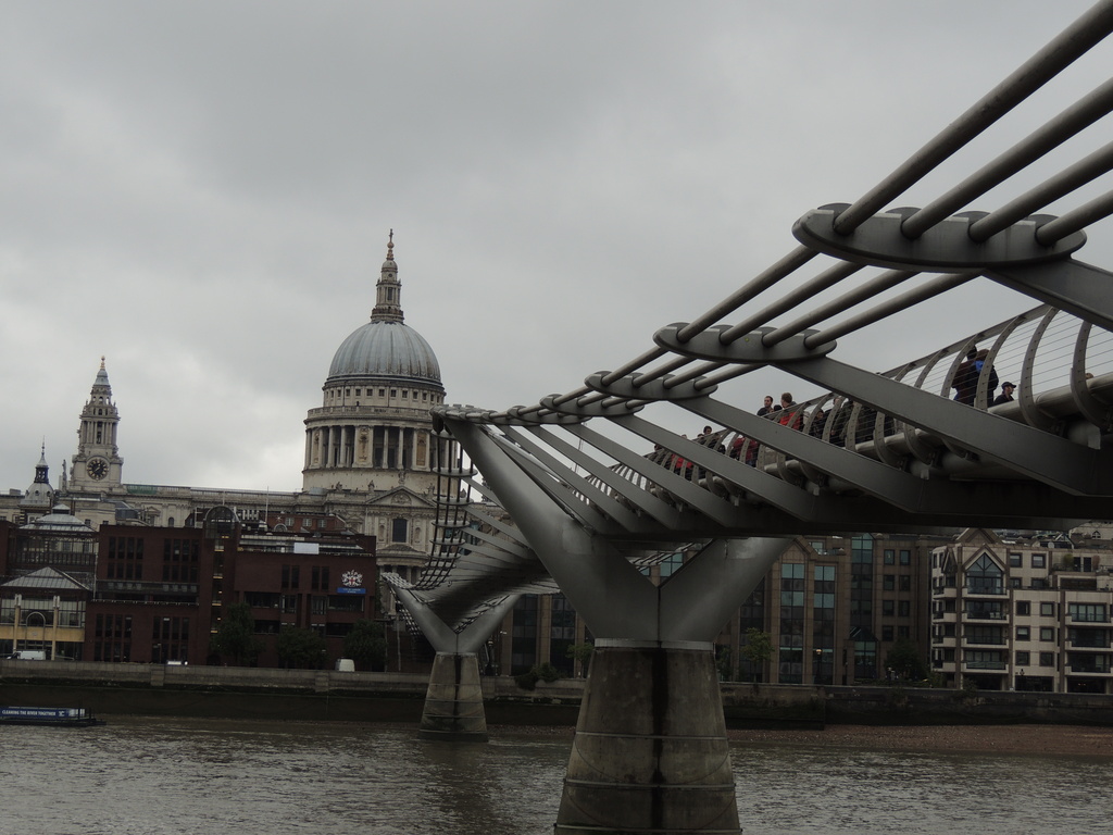 St Paul's and Millennium bridge by bizziebeeme