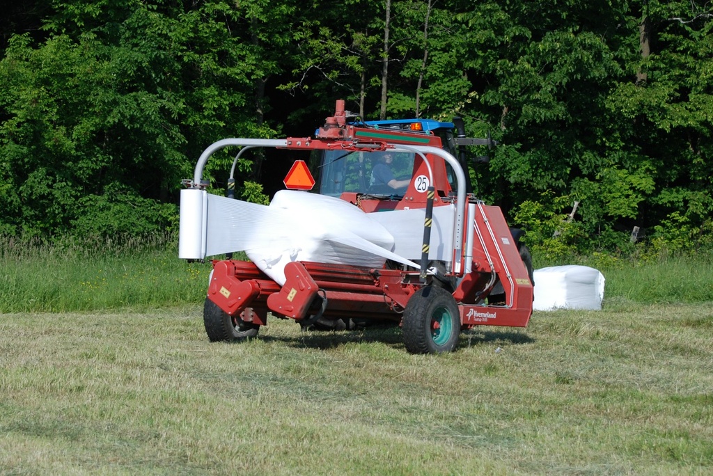 Wrapping hay by farmreporter