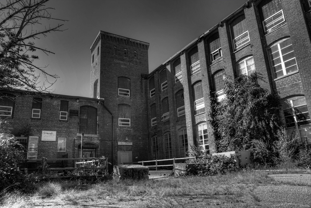 Lymansville Mill in HDR by kannafoot