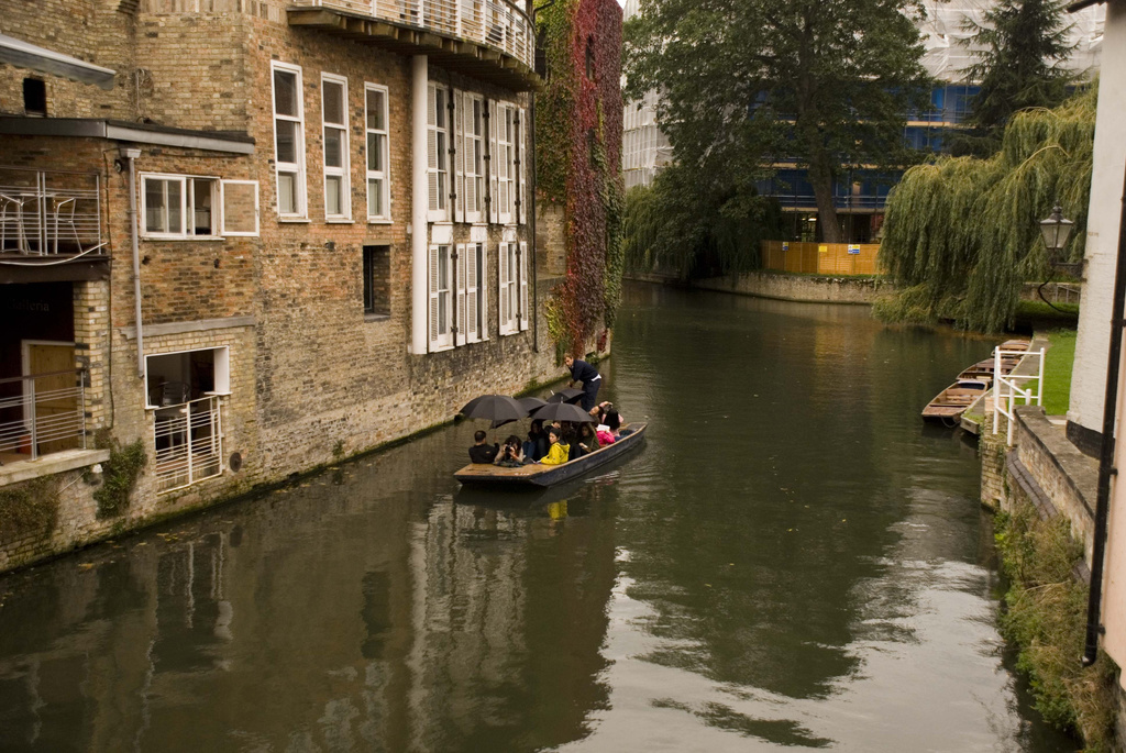 Punting in the rain by tracybeautychick