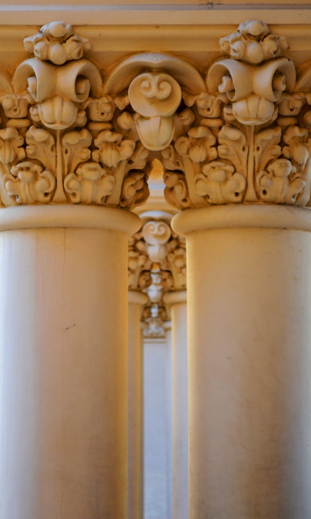 Pillars by mariaostrowski