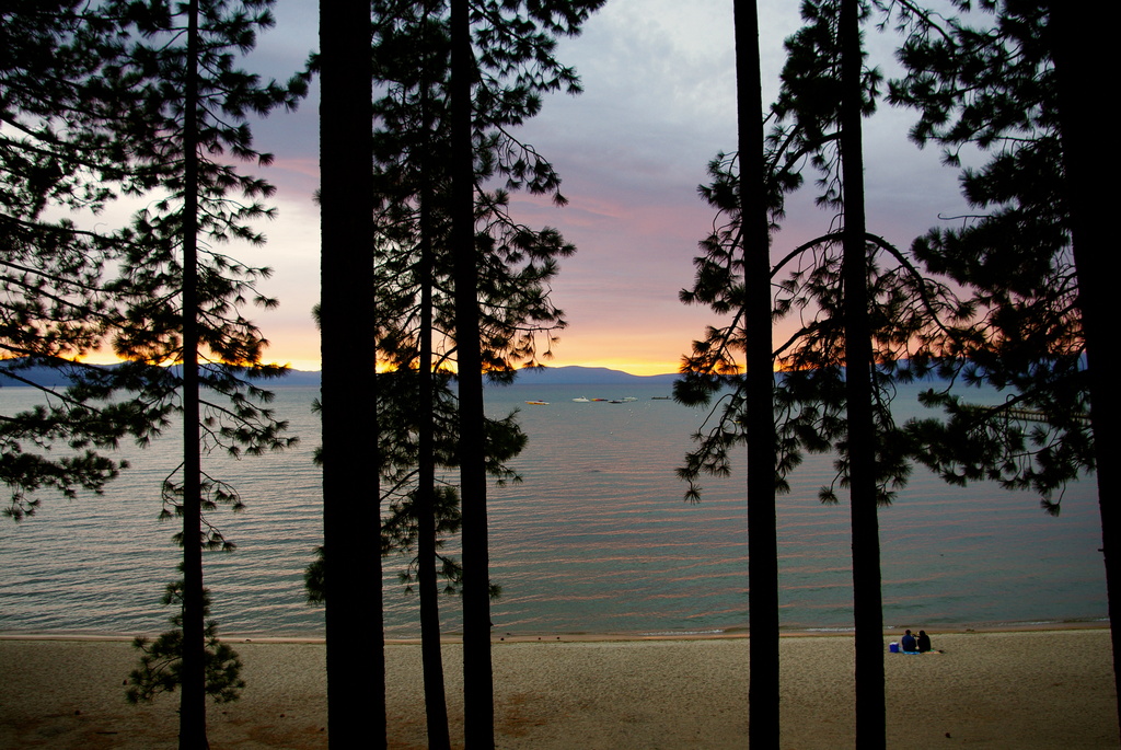 Lake Tahoe Sunset by vickisfotos