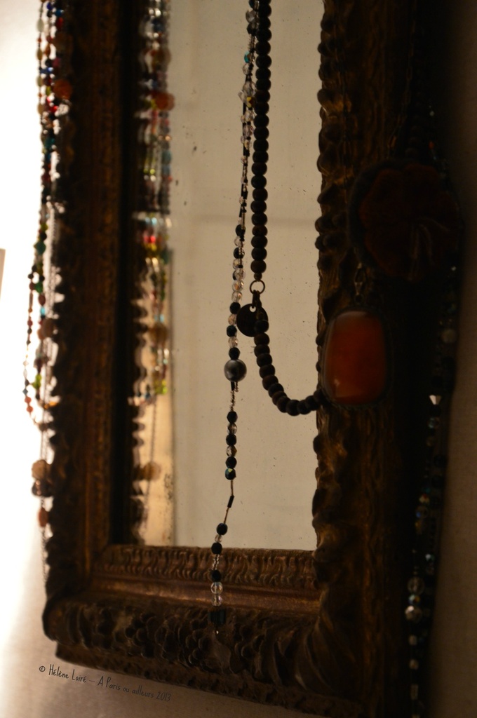 mirror & jewelry by parisouailleurs