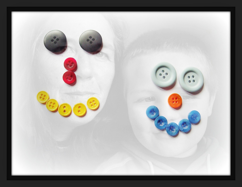 Button Face by wenbow