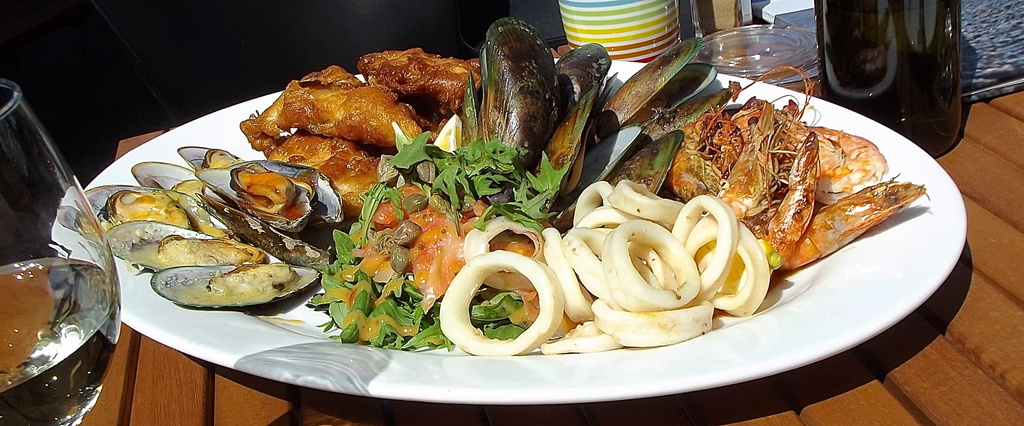 NZ Seafood Platter  by maggiemae