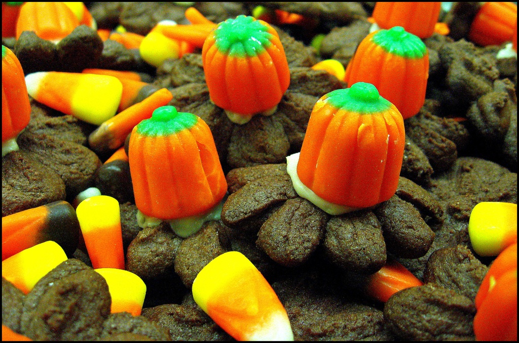 Halloween Cookies by olivetreeann