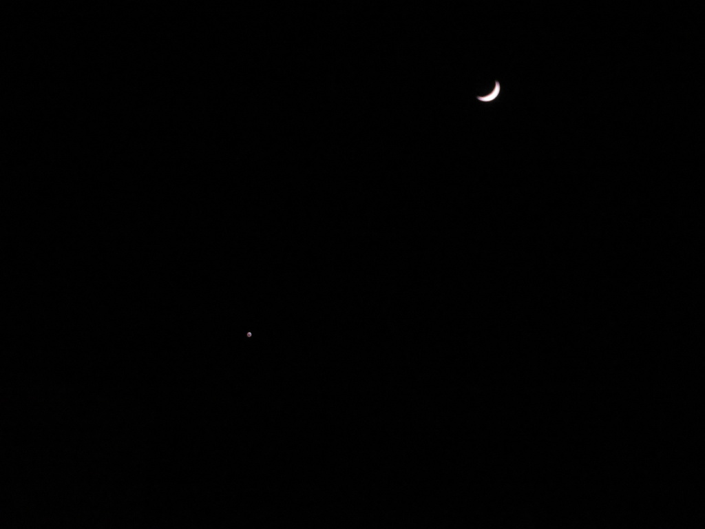 Venus and Moon by lisasutton