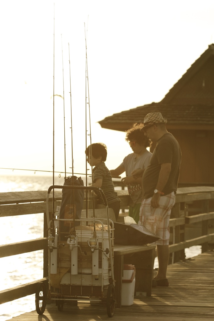 Family fishing by jamibann