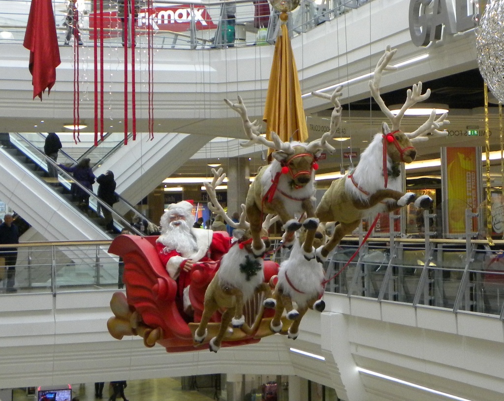 Santa's on his way by oldjosh