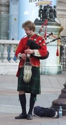 3rd Dec 2013 - Anyone know the French for 'bagpipes'?