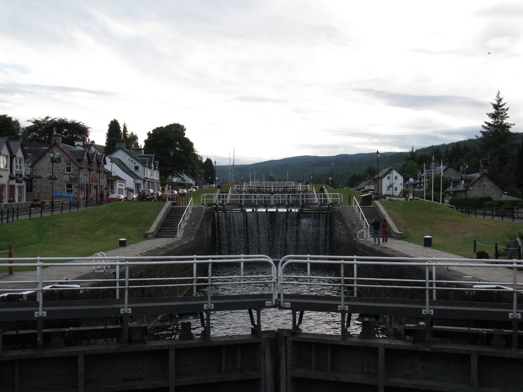 Fort Augustus - Caledonian Canal - Scotland by loey5150